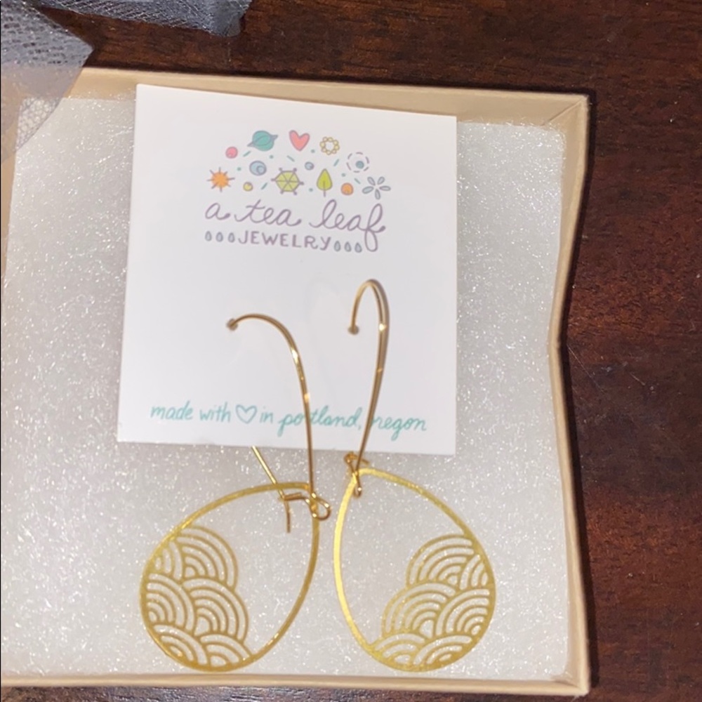 Gold plated drop earrings